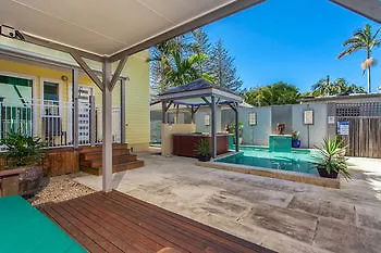 Aaron'S @ Byron Guesthouse Byron Bay