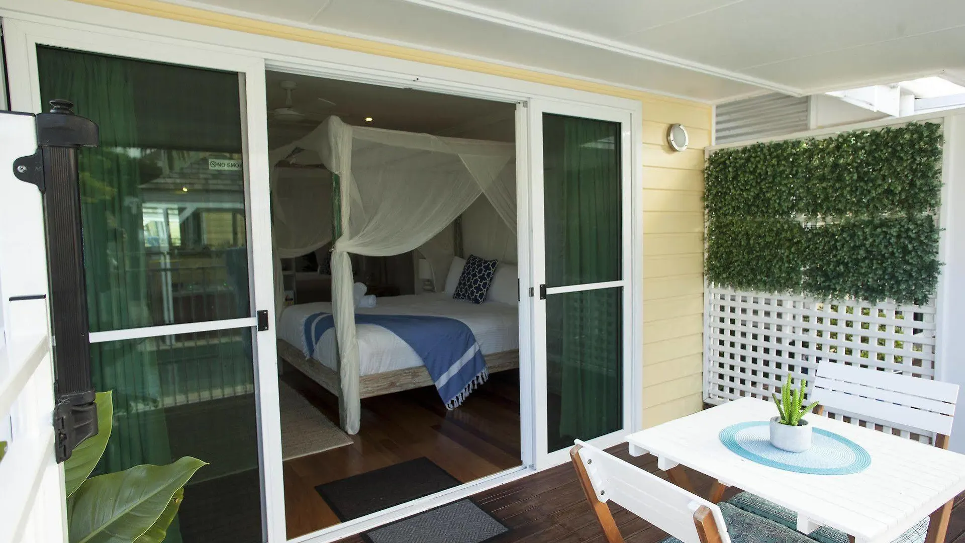 Hotel Aaron'S @ Byron Guesthouse Byron Bay